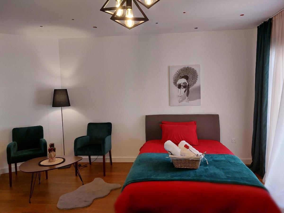 Aria Apartmani Подгорица Екстериор снимка